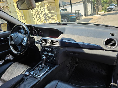 Mercedes-Benz C200 1.8 200 Cgi Exclusive At