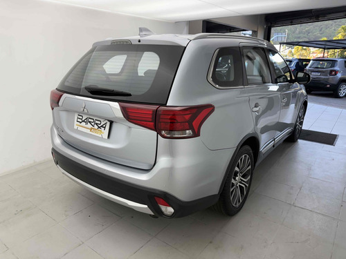 Mitsubishi Outlander 3.0 GT 4X4 V6 24V GASOLINA 4P AUTOMÁTICO