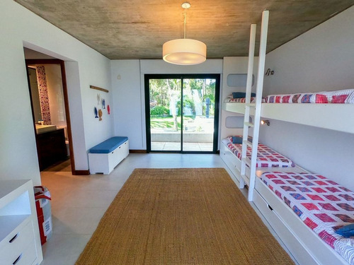 Casa 3 Dormitorios En Laguna Del Sauce, Punta Ballena