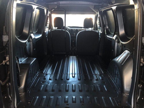 Imagen 13 de 16 de Renault Kangoo Confort Express