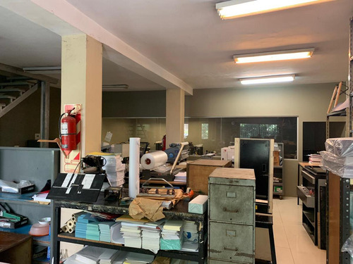 Establecimiento Industrial De 380 M2, Cercano A La Autopista 25 De Mayo, Arturo Frondizi