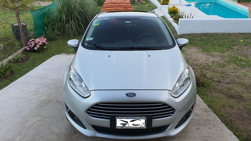 Ford Fiesta Kinetic Design 1.6 Se Plus Powershift 120cv 2014