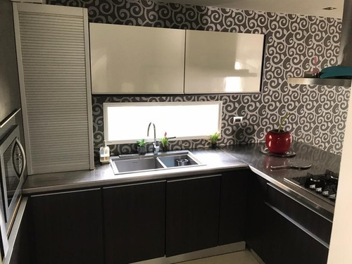 Imagen 17 de 21 de Casa En Venta El Hatillo Caicaguana Actualizada Y Remodelada