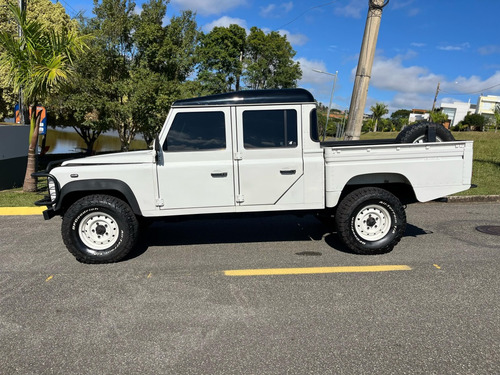 Land Rover Defender 2.5 SW HCPU 130 4X4 TURBO DIESEL 4P MANUAL