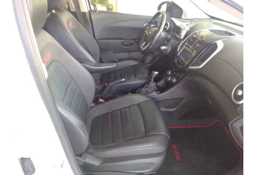Chevrolet Sonic 2016 5 Pts. Rs Turbo Mt H