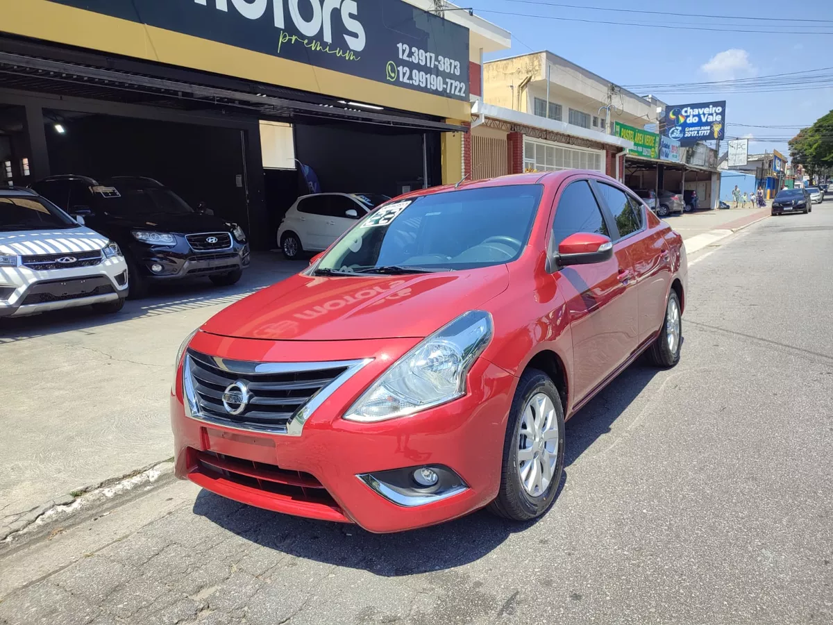 Nissan Versa Versa 1.6 16V SV CVT (Flex)