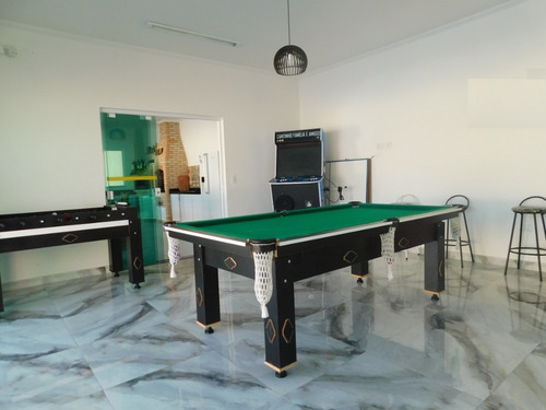 Imagem 9 de 14 de Casa De Alto Padrão Com Piscina À Venda Na Praia De Peruíbe.
