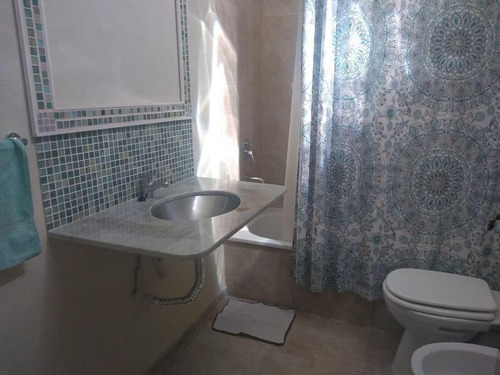 Imagen 5 de 13 de Florida ! Casa 4 Amb. Prox. Maipù