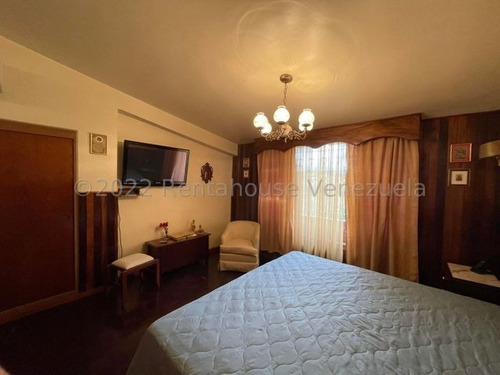 Imagen 9 de 21 de Casa En Venta En La Trinidad 22-19073 Angela Sánchez 04141417214