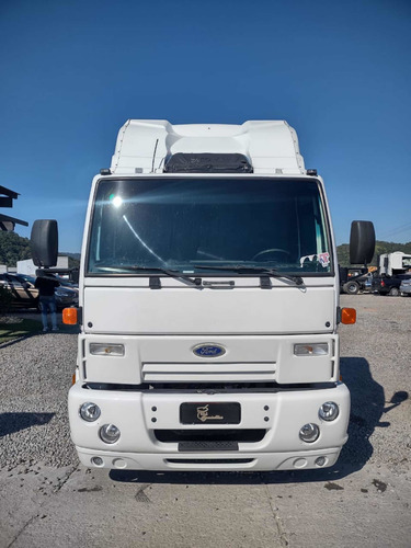 Imagem 2 de 15 de Ford Cargo 4432
