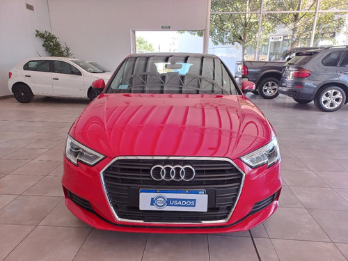 Imagen 2 de 11 de Audi A3 1.4 Sportback S-tronic