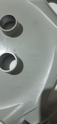 Imagen 2 de 3 de Taza Rueda Renault Clio 99´ Rodado 13 - Original