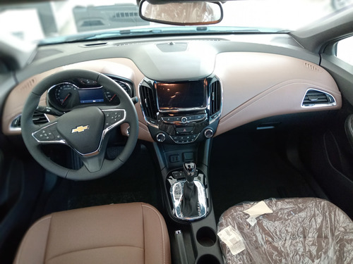 Chevrolet Cruze 1.4 Premier At Sedan