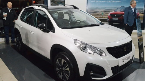 Imagen 2 de 16 de Peugeot 2008 Feline