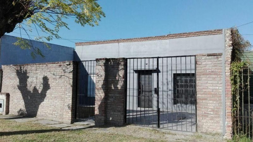 Venta De Casa 3 Dormitorios, En San Carlos, La Plata.