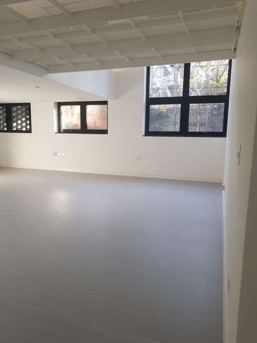 Imagen 6 de 18 de Venta 3 Amb Duplex - Atelier Estudio Apto Airbnb