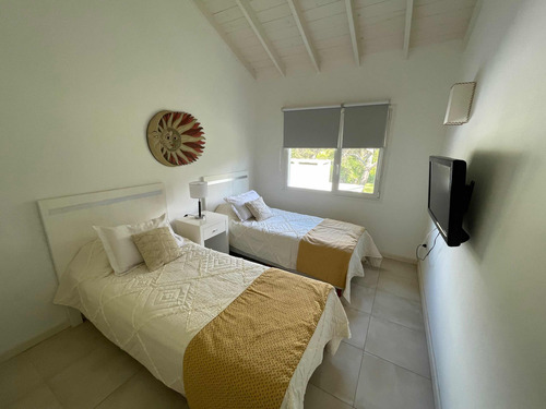 Imagen 16 de 27 de Carilo Casa Rinna Cerca Del Mar