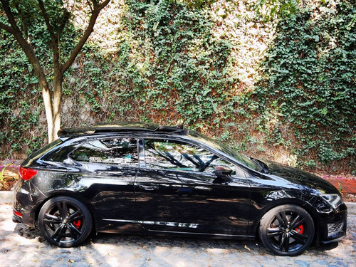 Imagen 3 de 15 de Seat Leon Cupra 3 Ptas 490 Hp Modelo 2015
