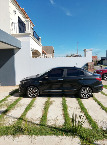 Fiat Cronos 1.8 16v Precision