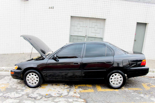 Toyota Corolla Corolla 1.8 Le / 94