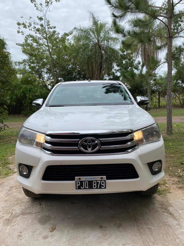 Toyota Hilux 2.8 Cd Srv 177cv 4x2 2016