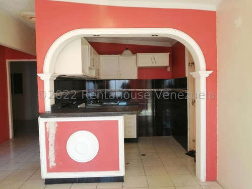 Imagen 10 de 11 de En Venta Hermosa Y Amplia Casa En Urbanización Privada. 0414-6137284. Cod Mls 22-20900