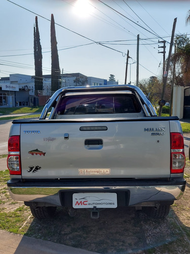 Toyota Hilux 3.0 Cd Srv Cuero 4x4 5at - A4