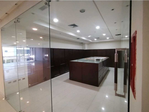 Edificio Comercial En Venta En El Viñedo Em-8370724
