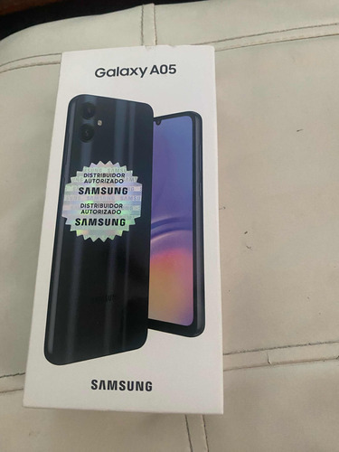 Celular Samsung Galaxy A05 4gb/128gb Black Compatible Claro