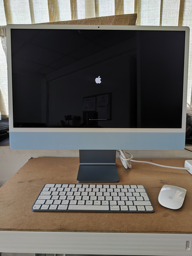 iMac 24 Apple M3 8gb Ram 256gb Ssd 4480x2520 Gpu 10c (Usado)
