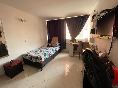 Vendo Apartamento En Super Bien Ubicado En Laureles La Consolta
