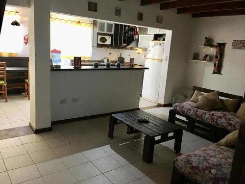 Venta -casa - Las Glorias- Ing Maschwitz