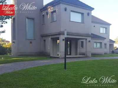 Casa en alquiler