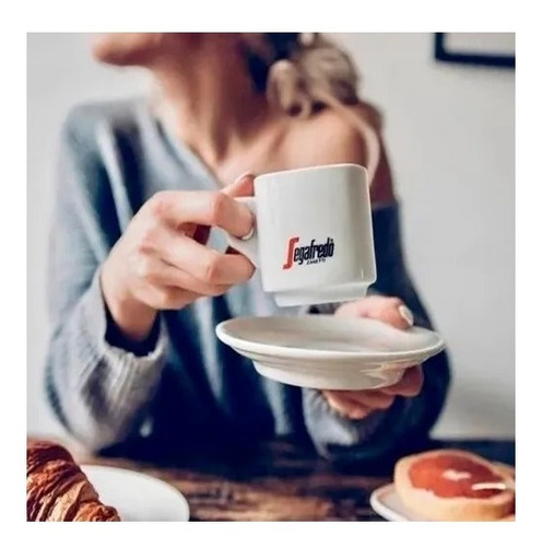 Imagen 2 de 4 de Cuotas Cafe Molido 250gr Espresso Segafredo Italiano Tostado