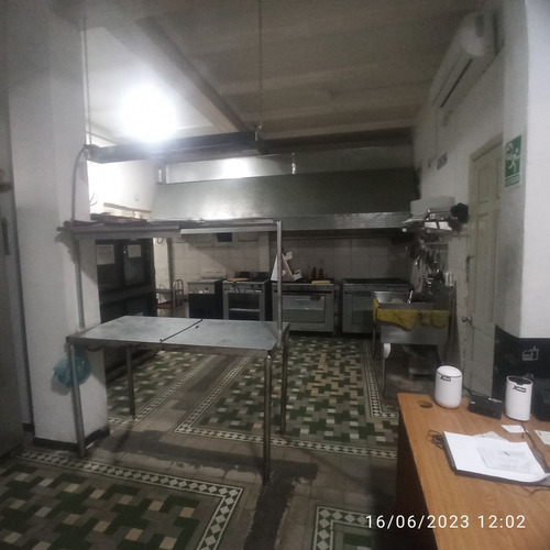 Vendo Local En Chacao (local, Clínica Odontológica, Oficina O Lunchería). Zhernandez