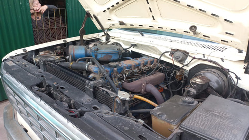 Ford F-100 3.9D Lujo