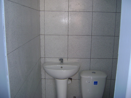Imagen 12 de 23 de Cerca Estación Del Metro San Juan Y María Auxiliadora, Alquiler Habitaciones Amobladas Y Sin Amoblar, C/s Baño Privado. Departamentos 2 Habitaciones, Sala-comedor, Kitchenette Y Baño. No Mascotas