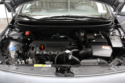 Kia Cerato 1.6 Sx 16v Flex 4p Automático
