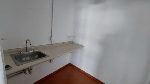 Excelente Local Comercial En Prolongaciòn De Paseo De Montejo