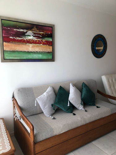 Imagen 3 de 29 de Apartamento En Parada 10 Playa Mansa Frente Al Mar, Super Equipado, Y Las Mejores Comodidades.