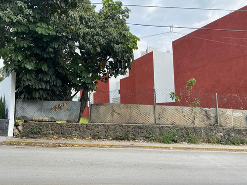 Terreno Plano En Renta. Ahuatepec, Cuernavaca