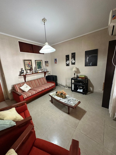 Venta - Linda Casa Multifamiliar - Lista Para Mudarte - Ideal 2 Familias - Villa Madero