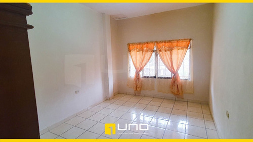 Imagen 4 de 10 de Departamento En Alquiler En Segundo Piso- Av San Aurelio Dentro Del 3er Anillo