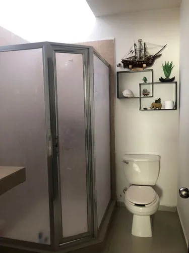 Casa Amueblada En Renta En Privada Caspio, Valle Alto