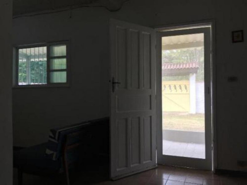 Chácara No Guaraú, Em Peruíbe Com 2 Quartos. | 4803-pc