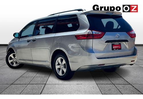 Toyota Sienna 3.5 Ce V6 At