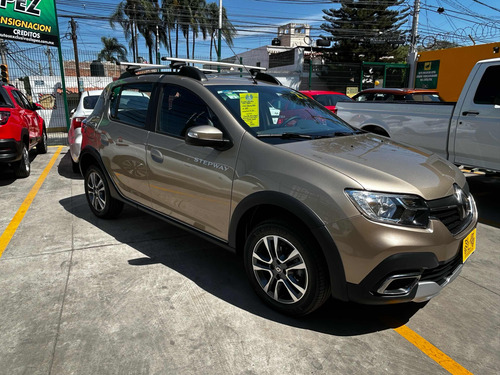 Renault Stepway 1.6 Intens Mt