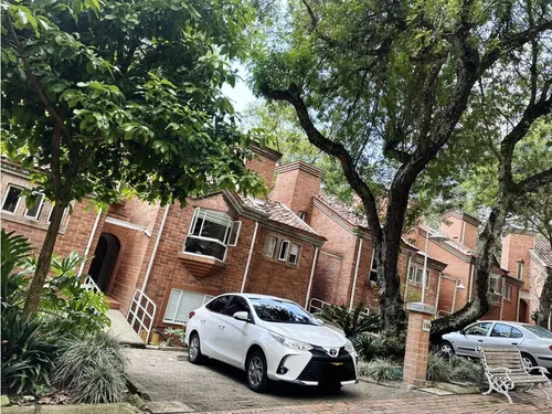 Casa En Arriendo Amoblada En Poblado San Lucas