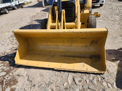 Retroescavadeira 4x2 Caterpillar 416 D Ano 2014 Revisada