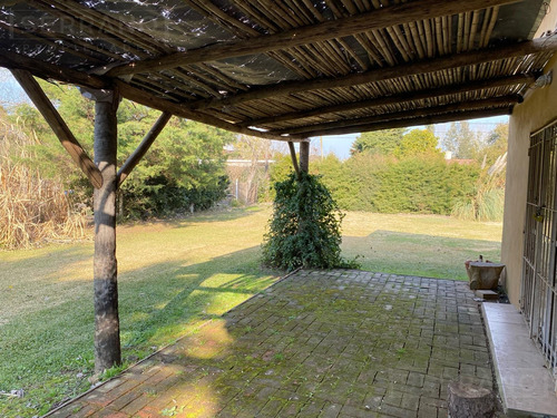 Venta Casa 2 Amb En Parque Sakura, Exaltación De La Cruz.